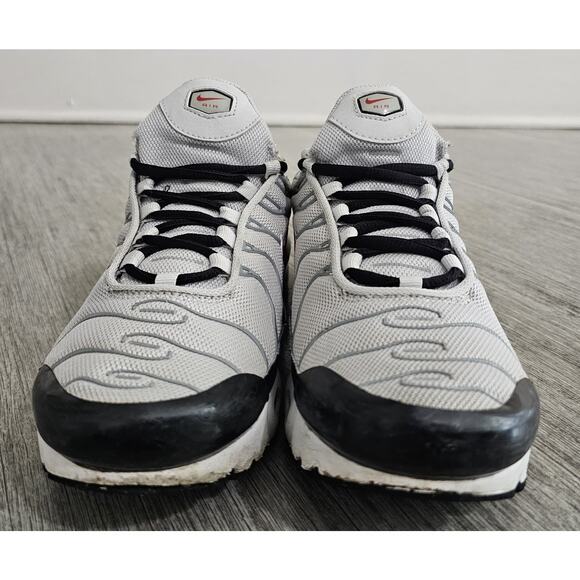 Nike Air Max Plus Tuned TN Photon Dust Varsity Red Grey DM0032-002 Size 5.5 main image 14